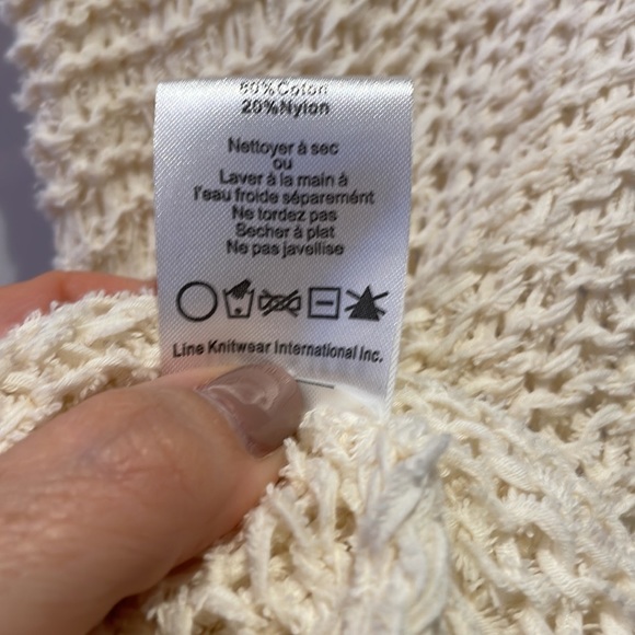 *SOLD* John + Jenn Open knit sleeveless front sweater - small - Picture 6 of 6